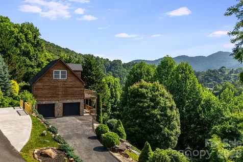 88 Mayflower Court Waynesville NC 28785
