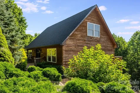 88 Mayflower Court Waynesville NC 28785