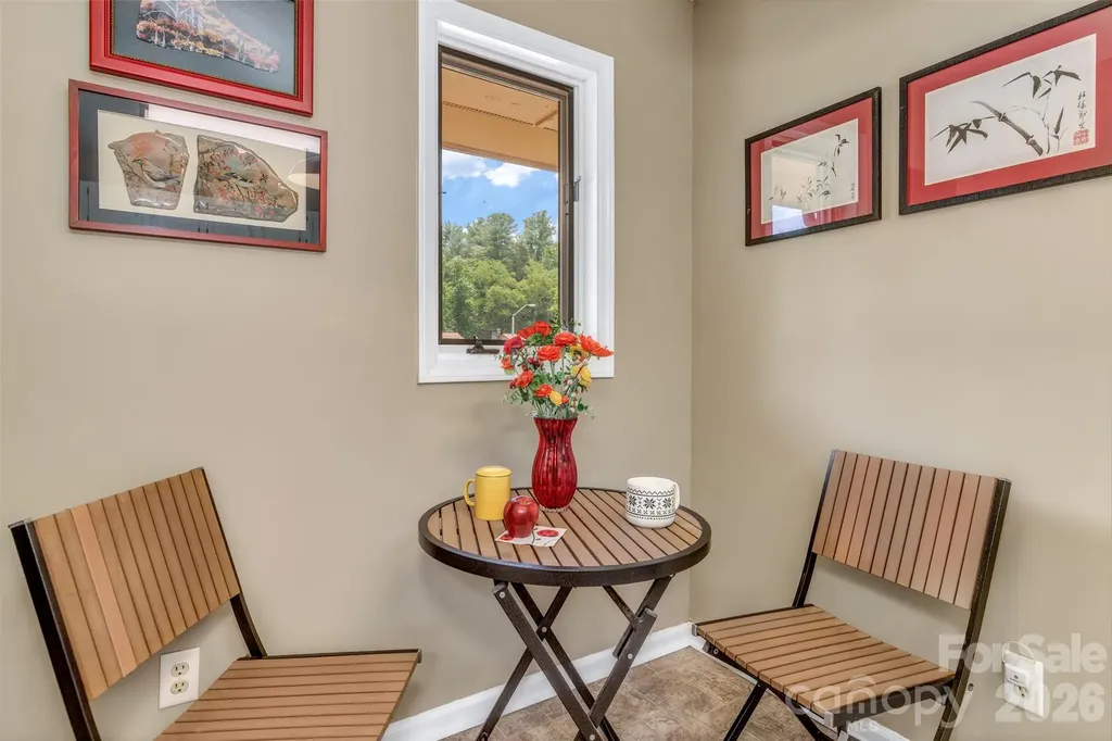 117 Pebble Creek Drive Asheville NC 28803
