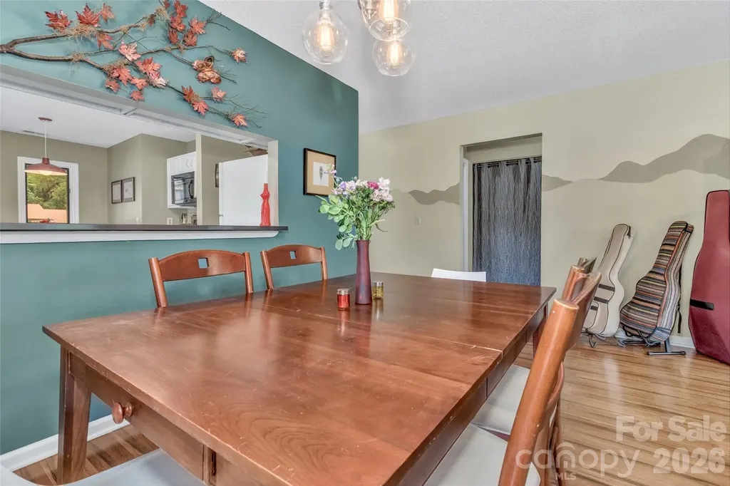 117 Pebble Creek Drive Asheville NC 28803