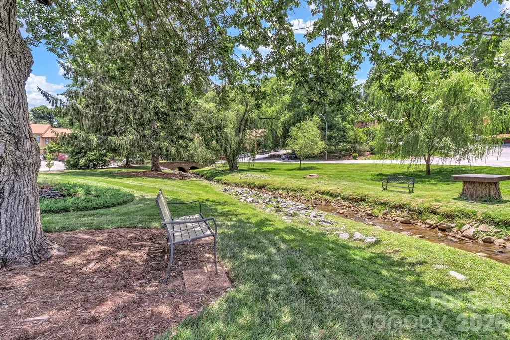 117 Pebble Creek Drive Asheville NC 28803