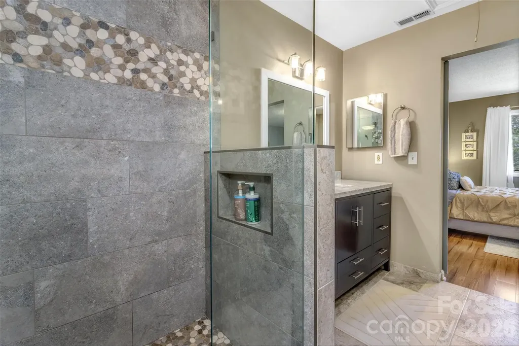117 Pebble Creek Drive Asheville NC 28803