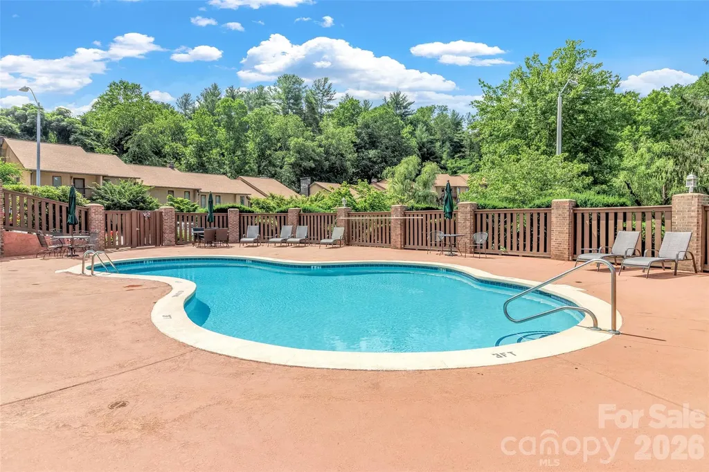117 Pebble Creek Drive Asheville NC 28803