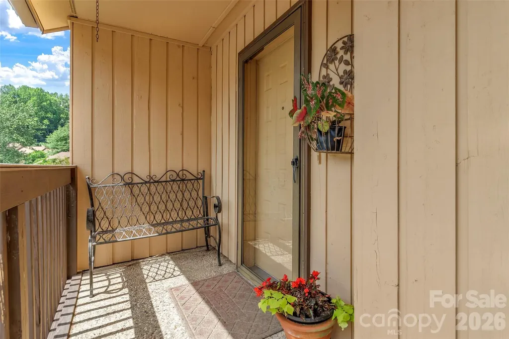 117 Pebble Creek Drive Asheville NC 28803