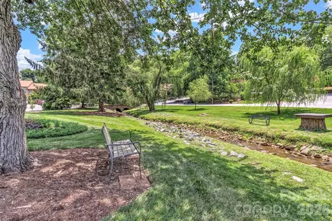 117 Pebble Creek Drive Asheville NC 28803