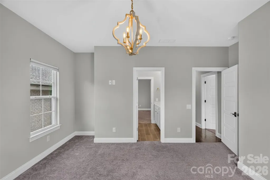 9815 Avenal Lane Charlotte NC 28270