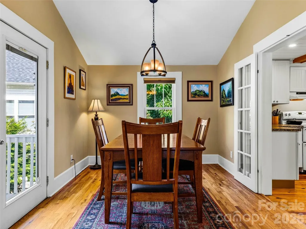 152 E Marshall Street Waynesville NC 28786