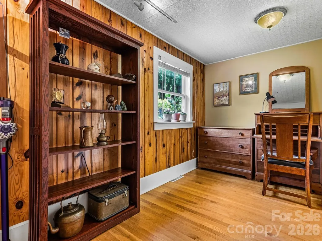152 E Marshall Street Waynesville NC 28786