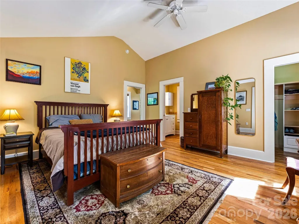 152 E Marshall Street Waynesville NC 28786