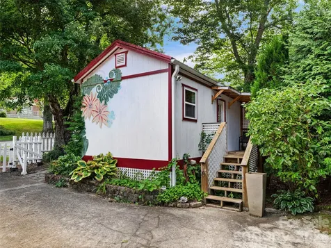152 E Marshall Street Waynesville NC 28786