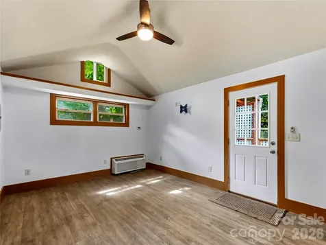 152 E Marshall Street Waynesville NC 28786