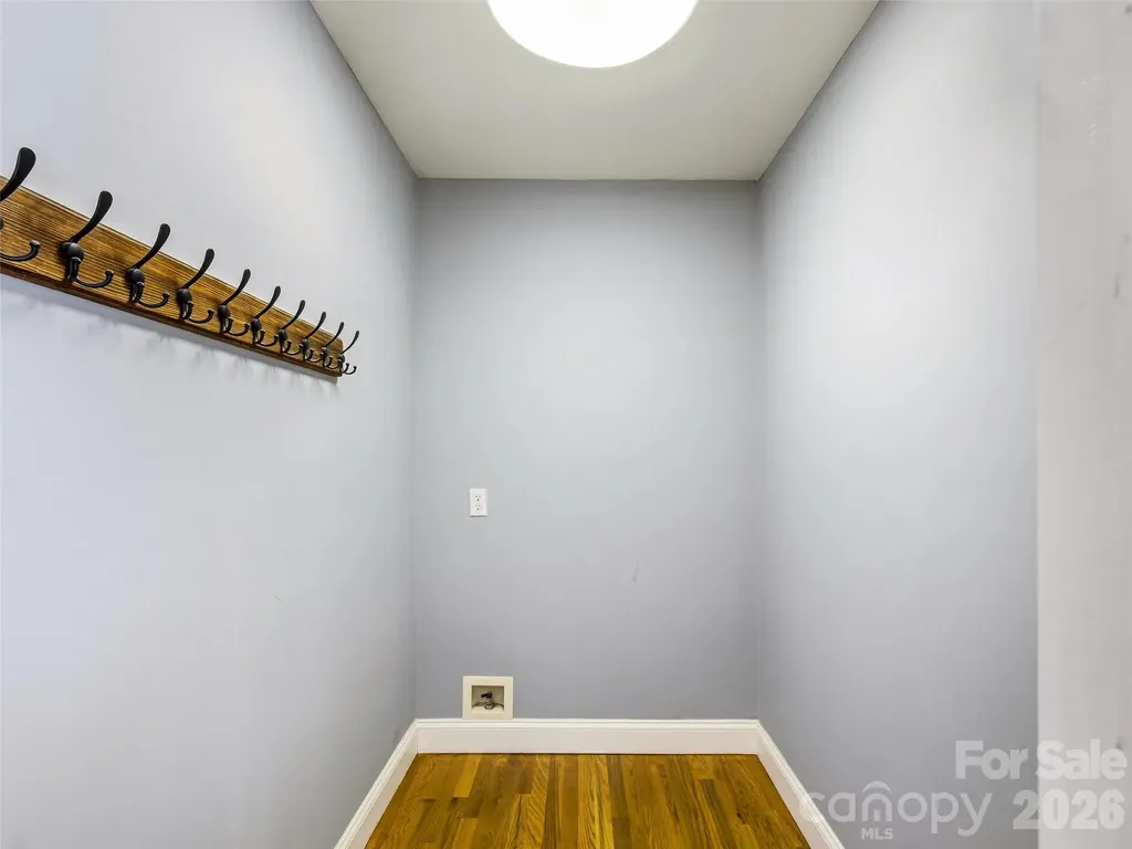 2526 Kanuga Road Hendersonville NC 28739