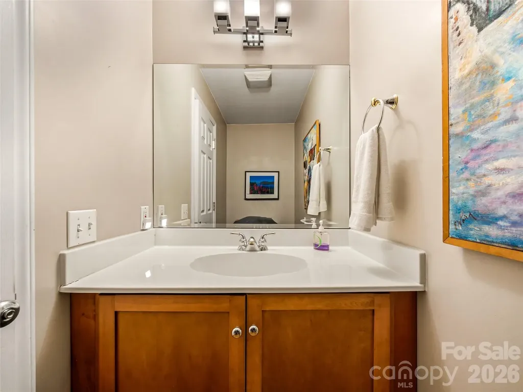 2526 Kanuga Road Hendersonville NC 28739