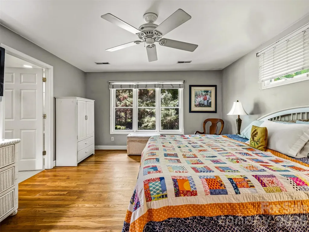 2526 Kanuga Road Hendersonville NC 28739