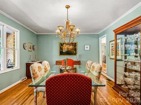 2526 Kanuga Road Hendersonville NC 28739