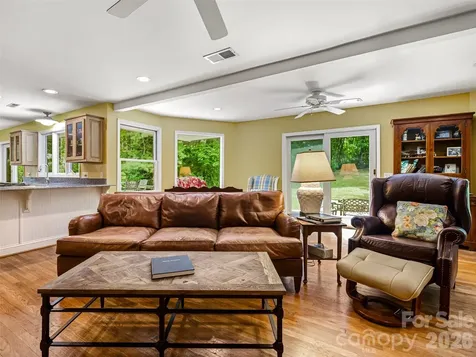 2526 Kanuga Road Hendersonville NC 28739