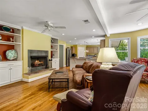2526 Kanuga Road Hendersonville NC 28739