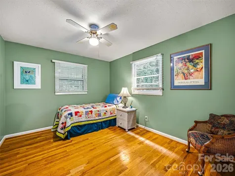 2526 Kanuga Road Hendersonville NC 28739
