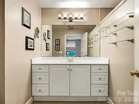 2526 Kanuga Road Hendersonville NC 28739