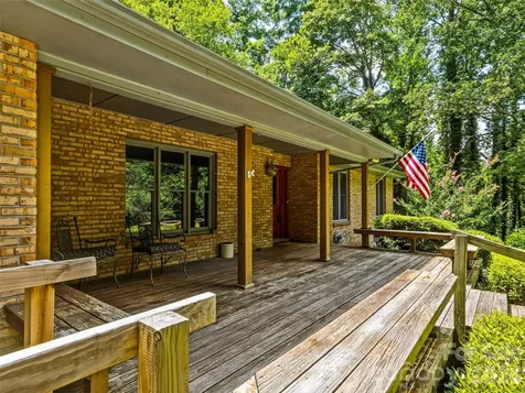 2526 Kanuga Road Hendersonville NC 28739