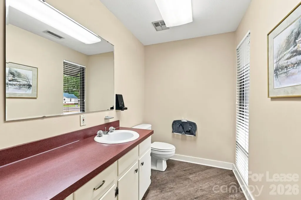 624 N Main Street Oakboro NC 28129