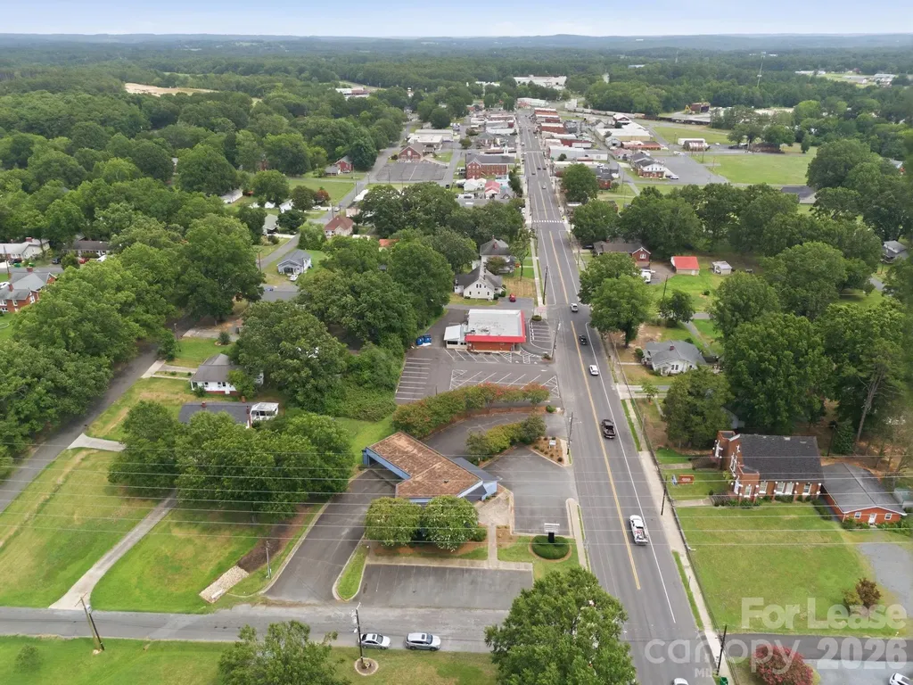 624 N Main Street Oakboro NC 28129