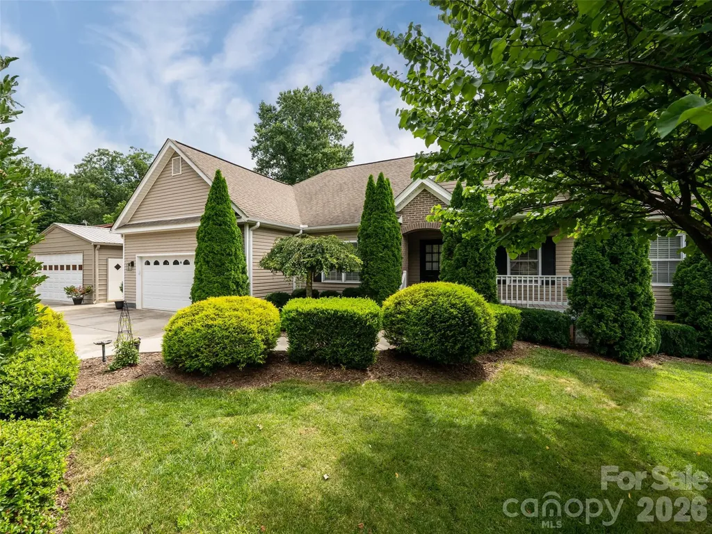 Black Mountain NC, 125 Craggy Street