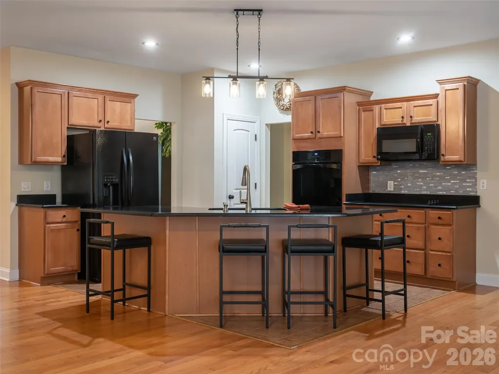 125 Craggy Street Black Mountain NC 28711