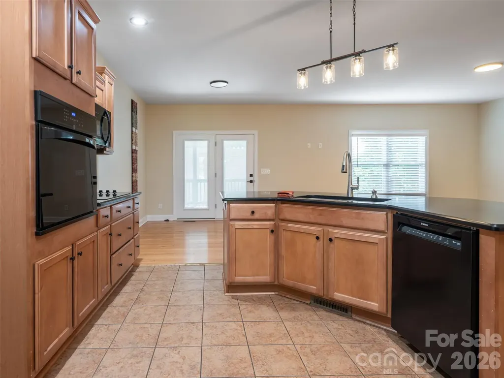 125 Craggy Street Black Mountain NC 28711