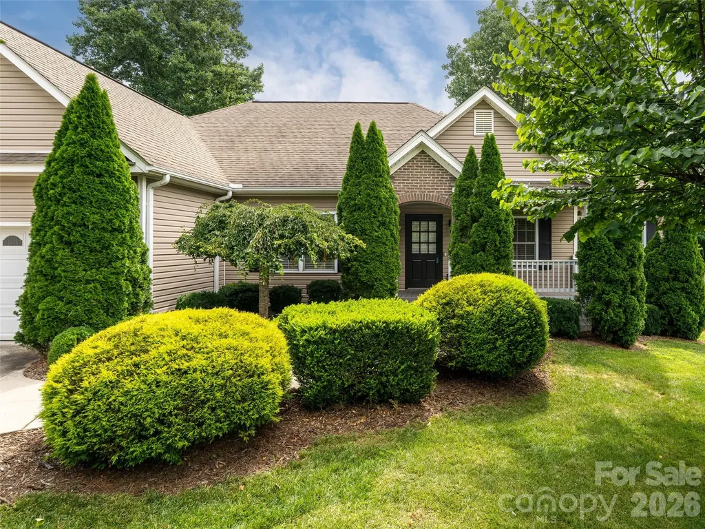 125 Craggy Street Black Mountain NC 28711