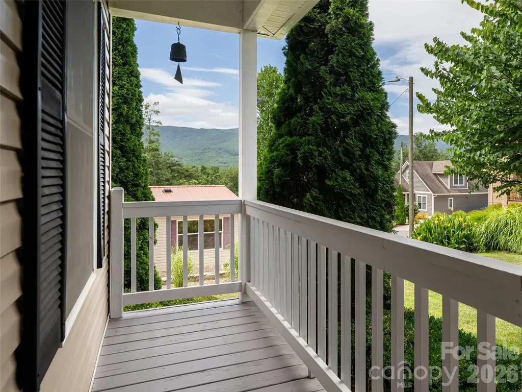125 Craggy Street Black Mountain NC 28711
