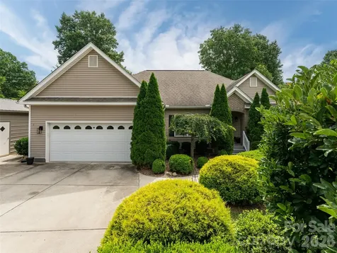 125 Craggy Street Black Mountain NC 28711