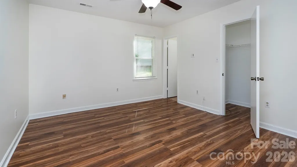 5209 Birchbark Lane Charlotte NC 28227
