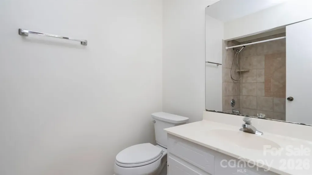 5209 Birchbark Lane Charlotte NC 28227