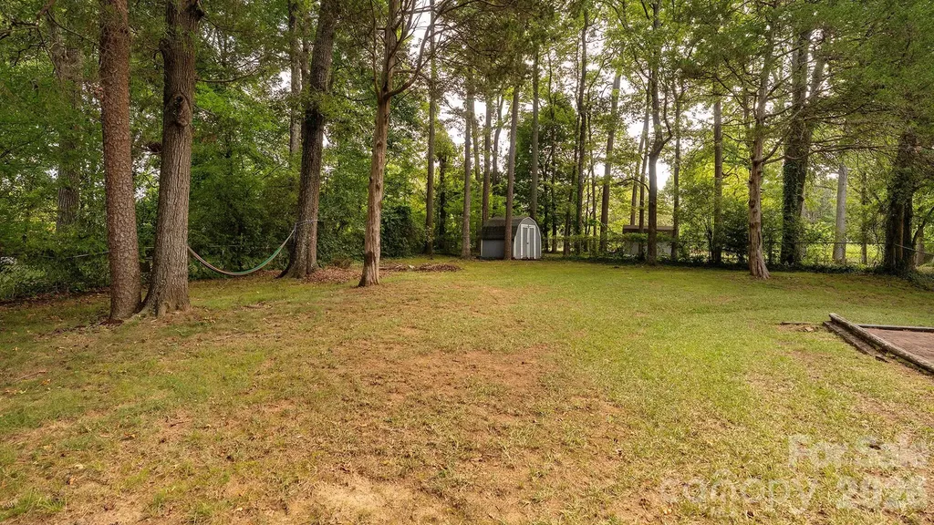 5209 Birchbark Lane Charlotte NC 28227