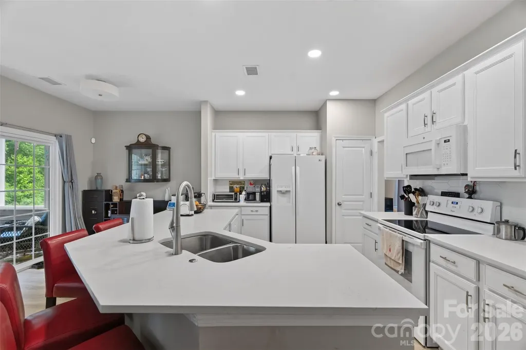 9114 Beaver Brook Way Charlotte NC 28277