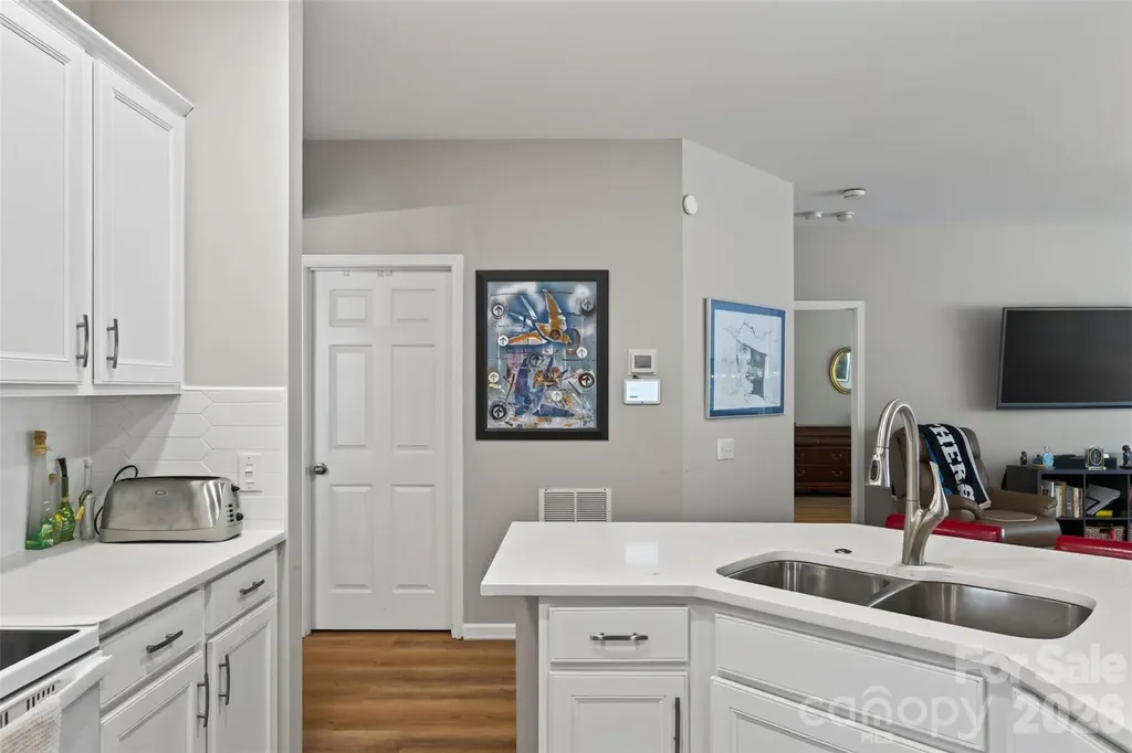 9114 Beaver Brook Way Charlotte NC 28277