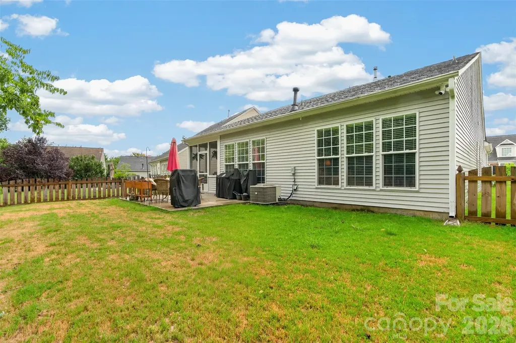 9114 Beaver Brook Way Charlotte NC 28277