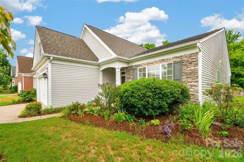 9114 Beaver Brook Way Charlotte NC 28277