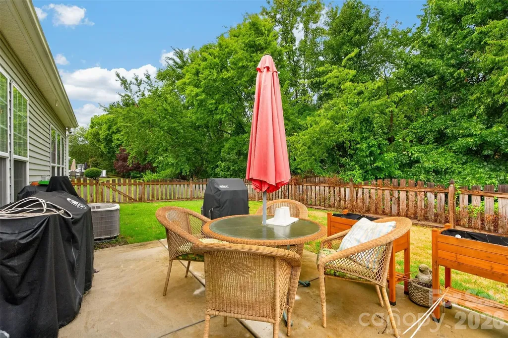 9114 Beaver Brook Way Charlotte NC 28277