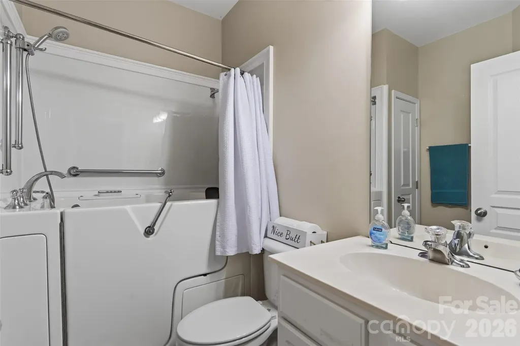 9114 Beaver Brook Way Charlotte NC 28277