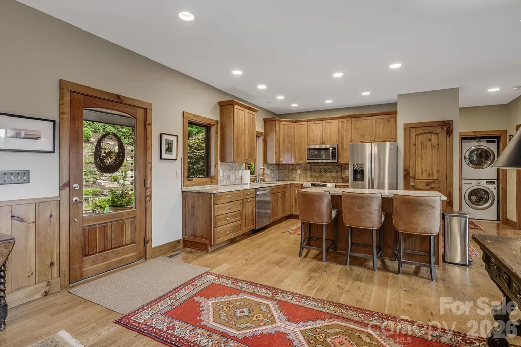 138 Bear Paw Drive Brevard NC 28712