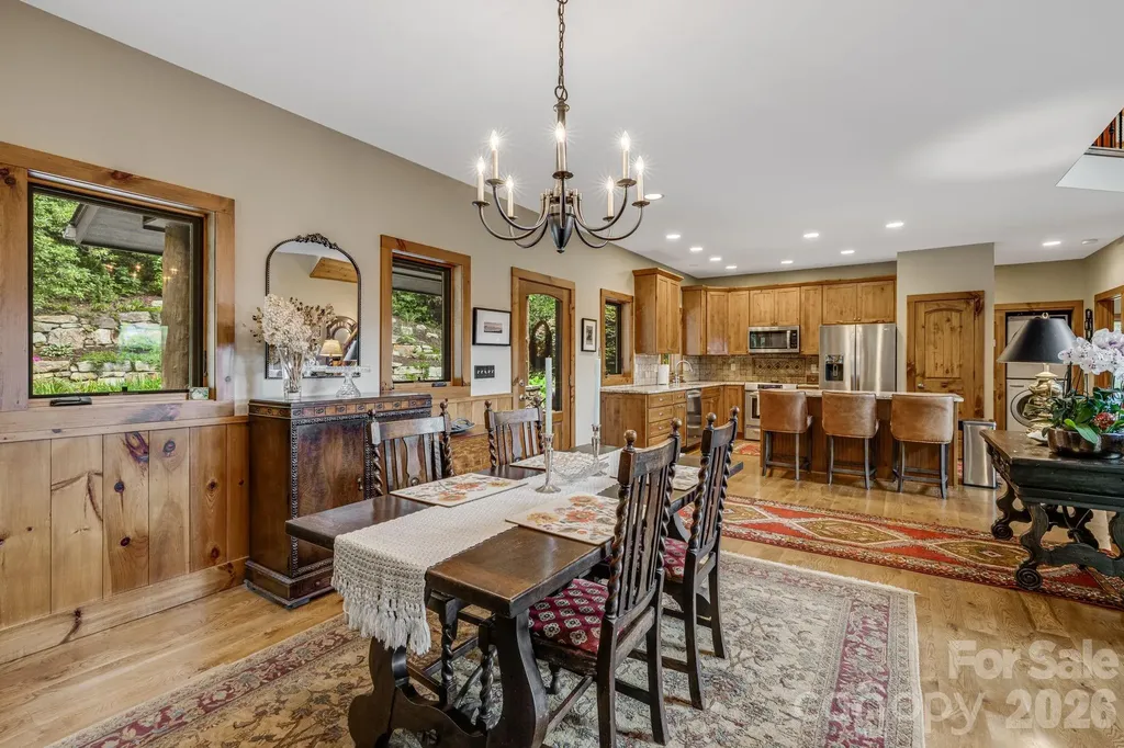 138 Bear Paw Drive Brevard NC 28712