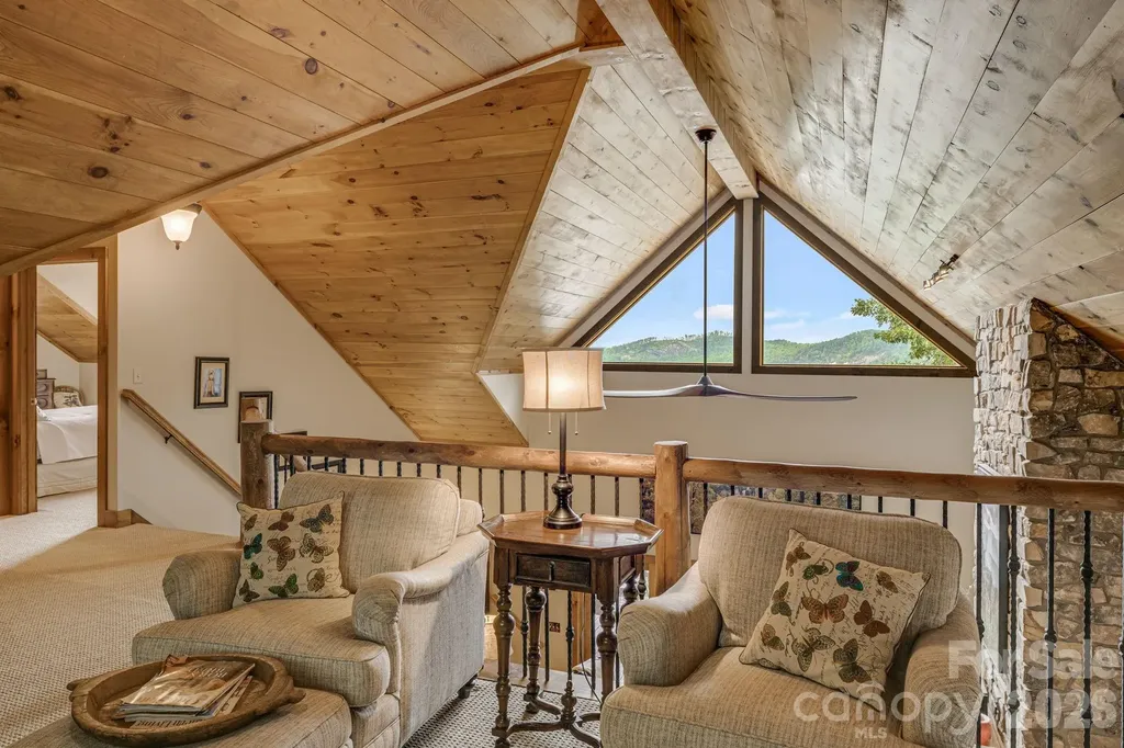 138 Bear Paw Drive Brevard NC 28712