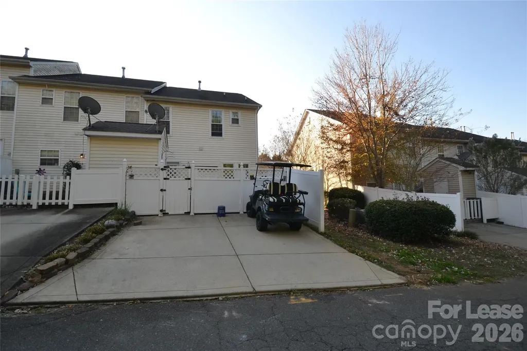 4003 Christine Lane Waxhaw NC 28173