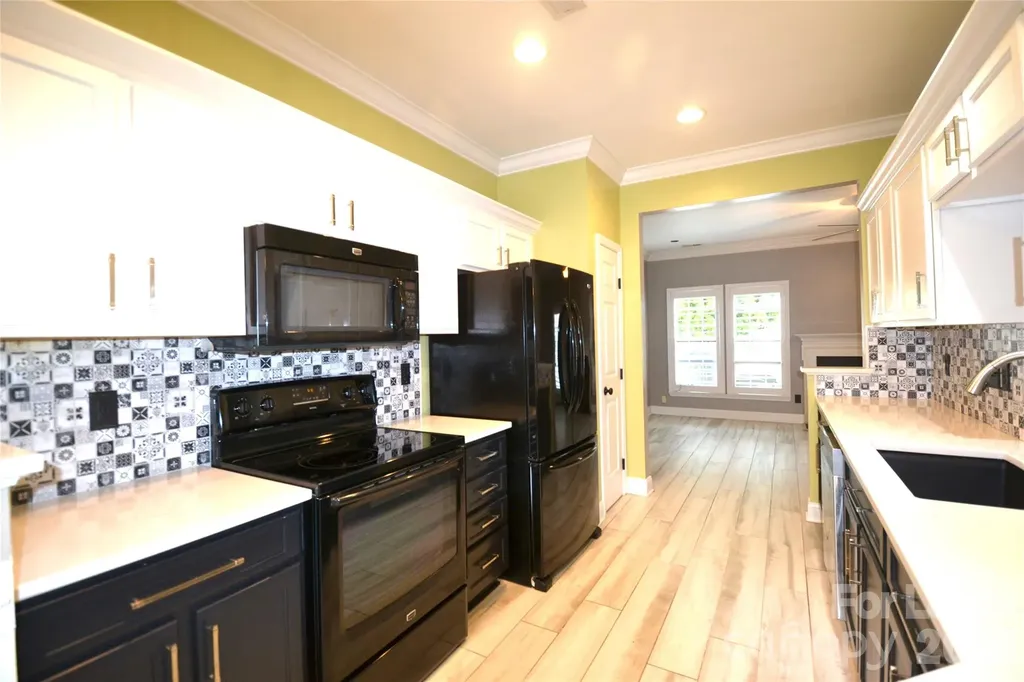 4003 Christine Lane Waxhaw NC 28173
