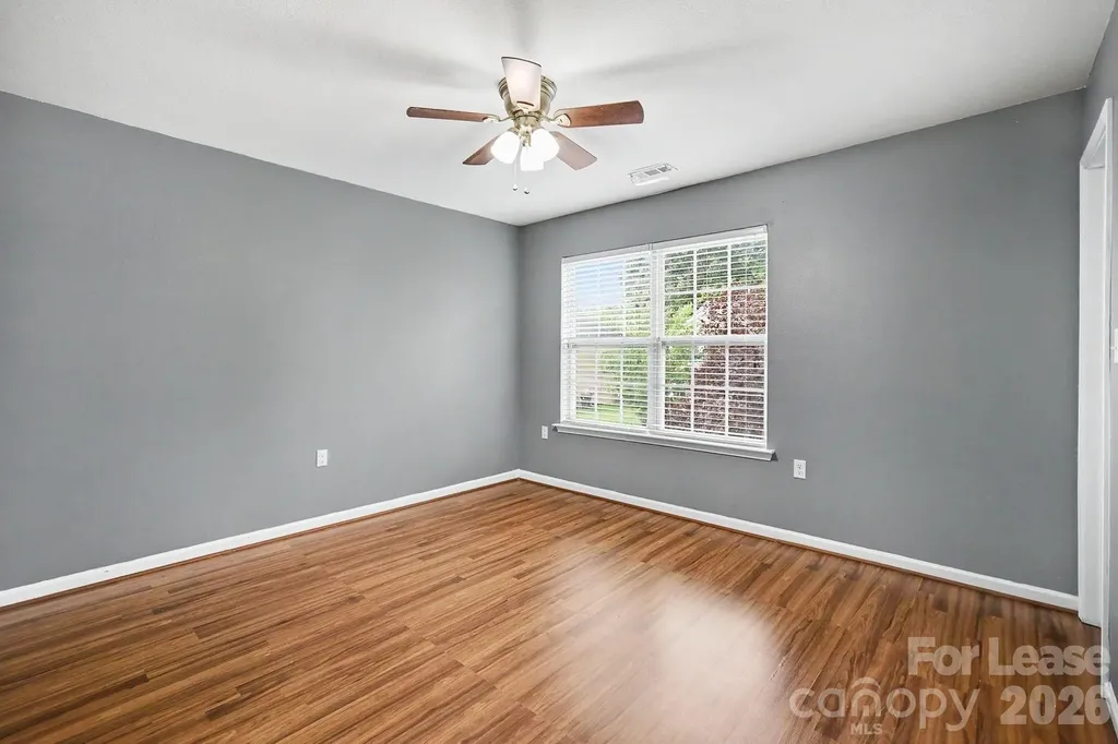 4937 Broad Leaf Court Dallas NC 28034