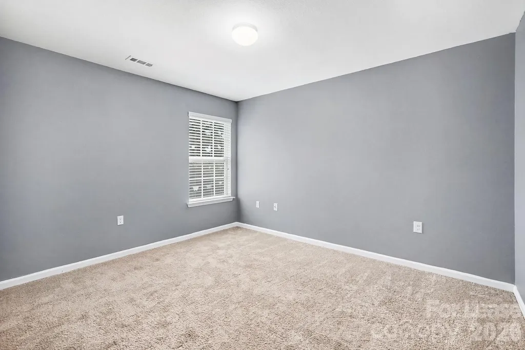 4937 Broad Leaf Court Dallas NC 28034