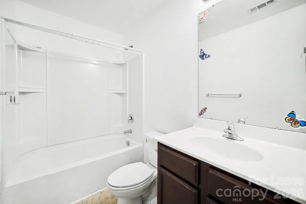 4937 Broad Leaf Court Dallas NC 28034