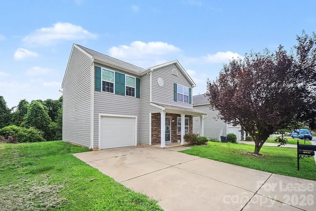 4937 Broad Leaf Court Dallas NC 28034